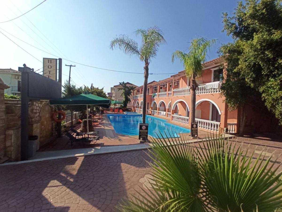 Appart hôtel Laganas Beach Hotel *